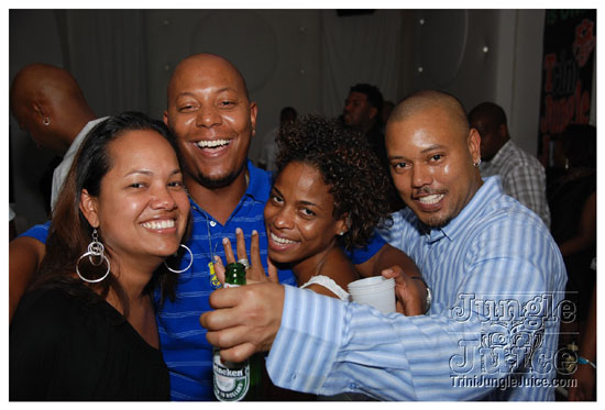 friends_miami_carnival_2009-080