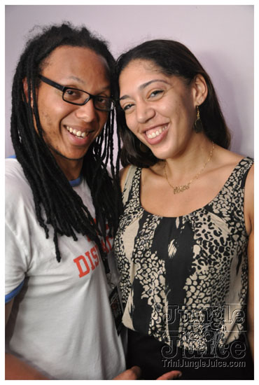 friends_miami_carnival_2009-093