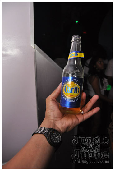 friends_miami_carnival_2009-095