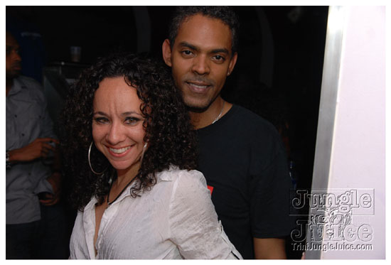 friends_miami_carnival_2009-101