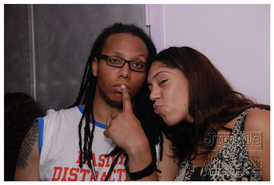 friends_miami_carnival_2009-102