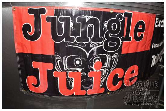 friends_miami_carnival_2009-103