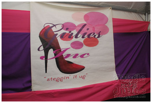 girls_world_dec12-001