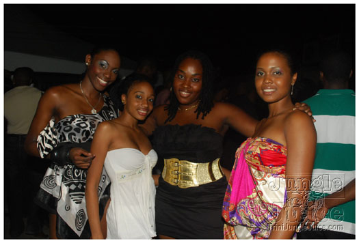 girls_world_dec12-020