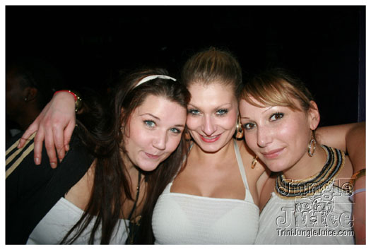 glow_amsterdam_dec12-005