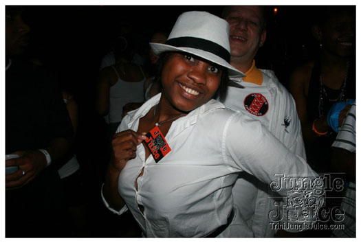 glow_amsterdam_dec12-019