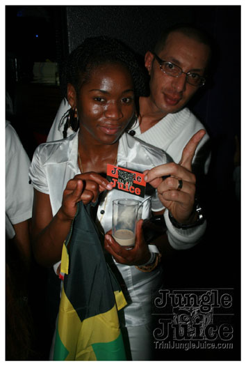 glow_amsterdam_dec12-021