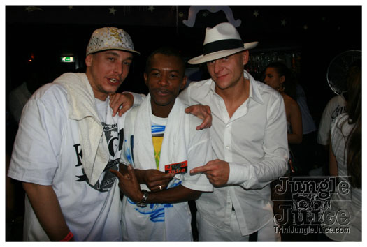 glow_amsterdam_dec12-036