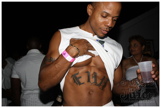 glow_barbados_july30-006