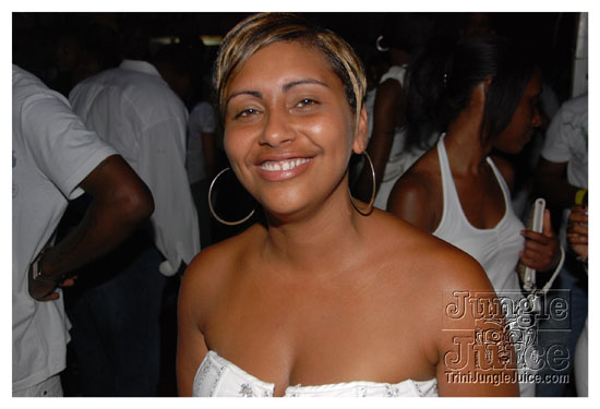 glow_barbados_july30-038