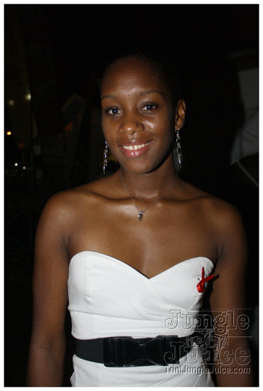 glow_barbados_july30-050