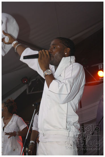 glow_barbados_july30-058