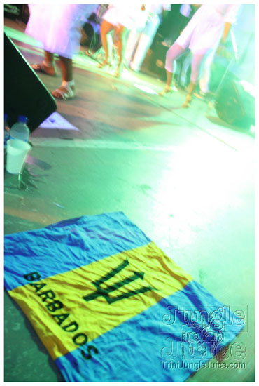 glow_barbados_july30-092