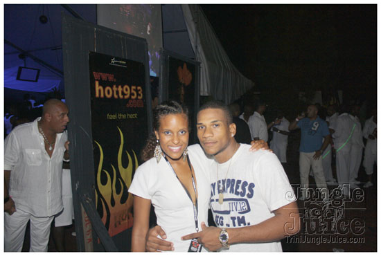 glow_barbados_july30-107