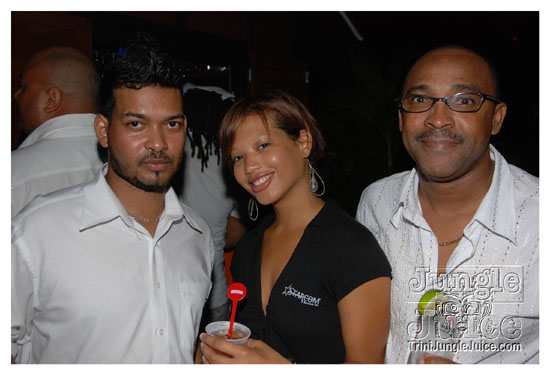 glow_barbados_july30-130