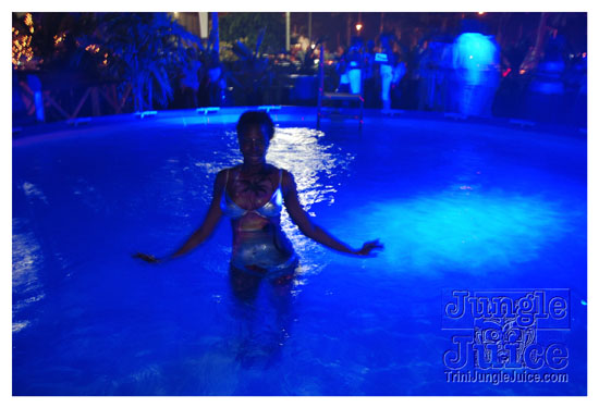 glow_barbados_july30-135