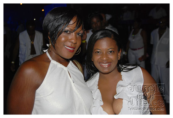 glow_barbados_july30-138