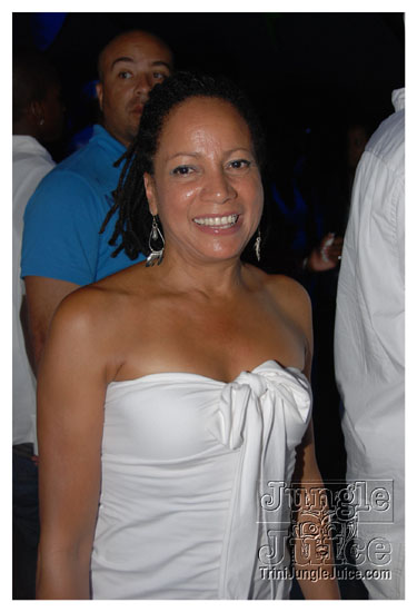 glow_barbados_july30-152