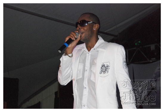 glow_barbados_july30-153