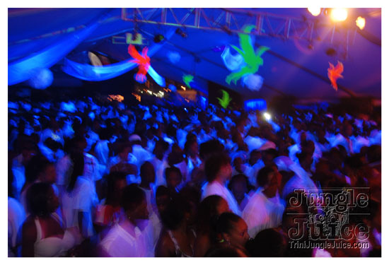 glow_barbados_july30-157