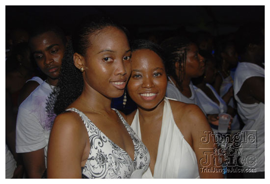 glow_barbados_july30-171