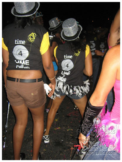 grenada_night_mas_2009-052