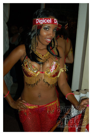 harts_launch_2010-003