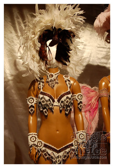 harts_launch_2010-059