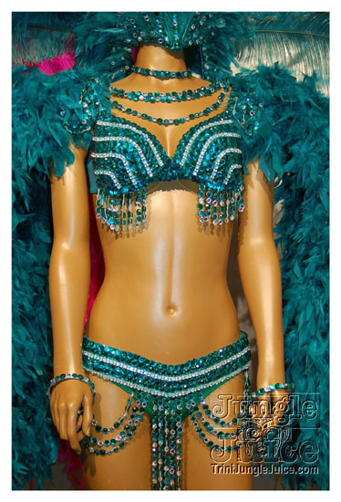 harts_launch_2010-079