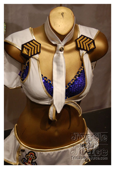 harts_launch_2010-095