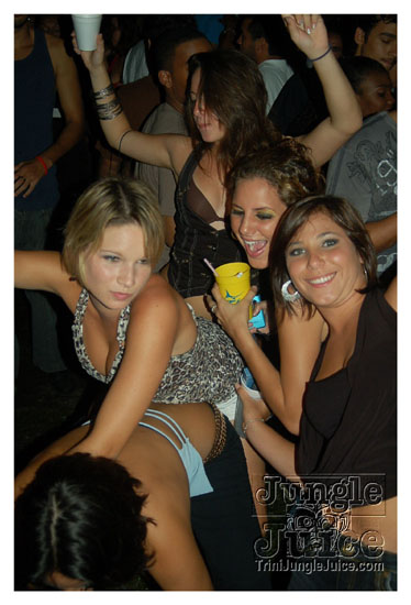 harts_launch_2010-172