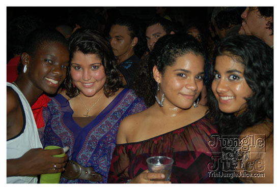 harts_launch_2010-204