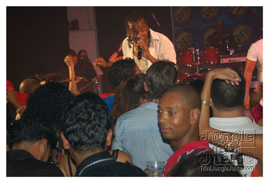 harts_launch_2010-206