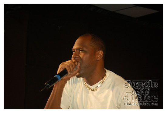 harts_launch_2010-225