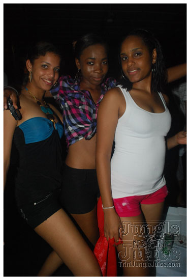 harts_launch_2010-270