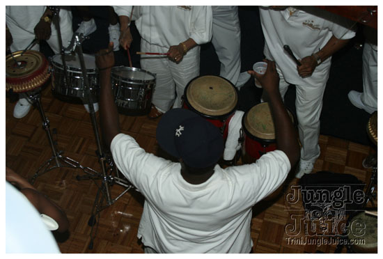 hawks_boatride_jun6-094