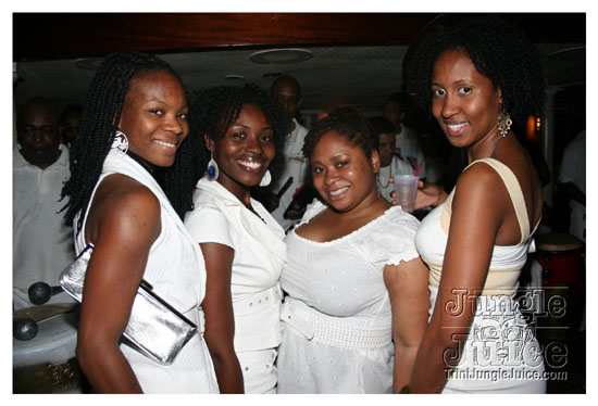 hawks_boatride_jun6-103