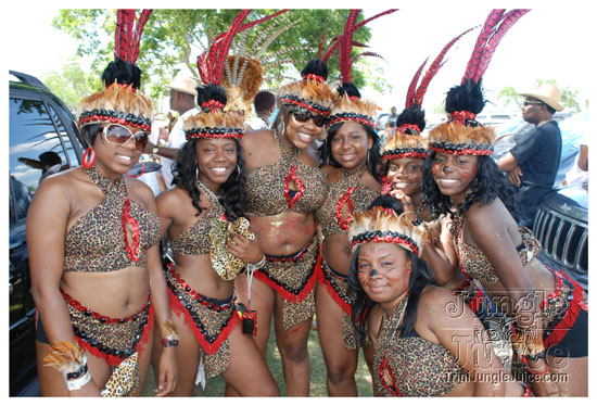 houston_parade_jul5_2009_pt1-090