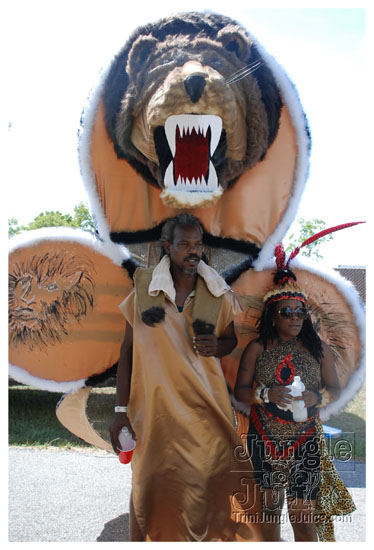 houston_parade_jul5_2009_pt1-103