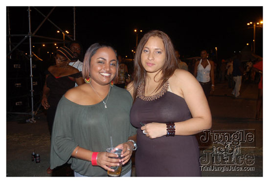 i_am_legend_2_may30-010