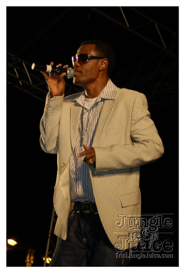 i_am_legend_2_may30-017