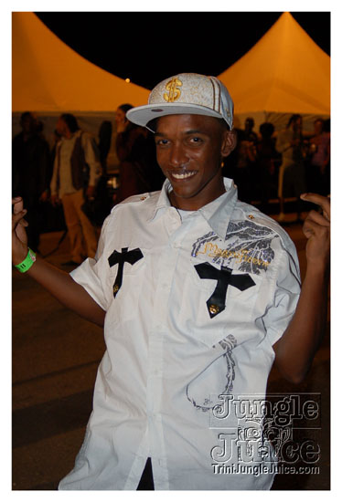 i_am_legend_2_may30-020