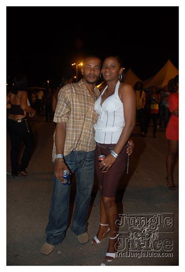 i_am_legend_2_may30-027