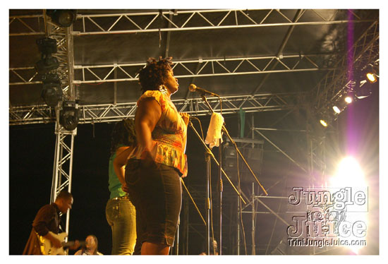 i_am_legend_2_may30-074