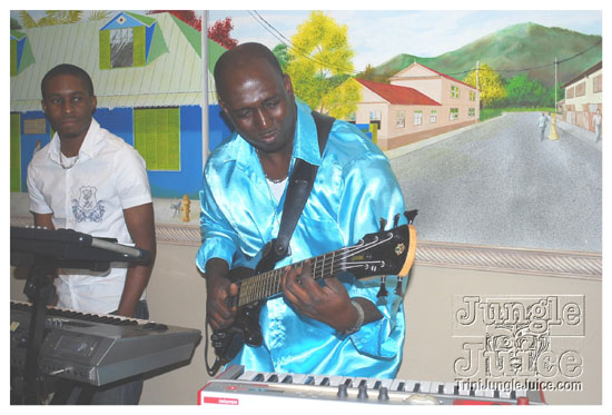 imij_co_unplugged_july14-008