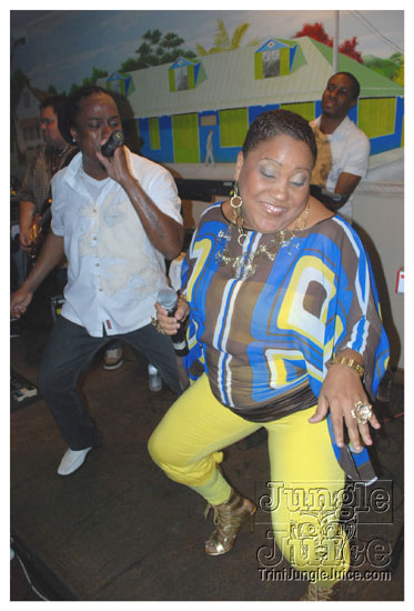 imij_co_unplugged_july14-040