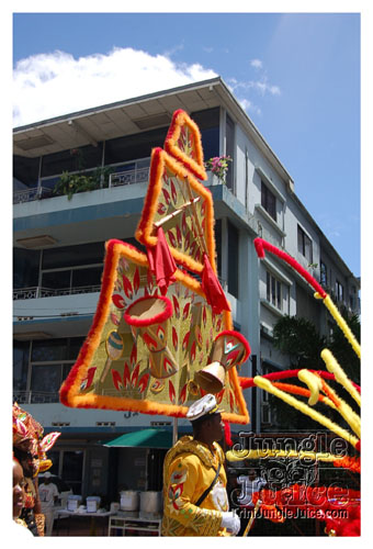 island_people_mon_mas_2009-001