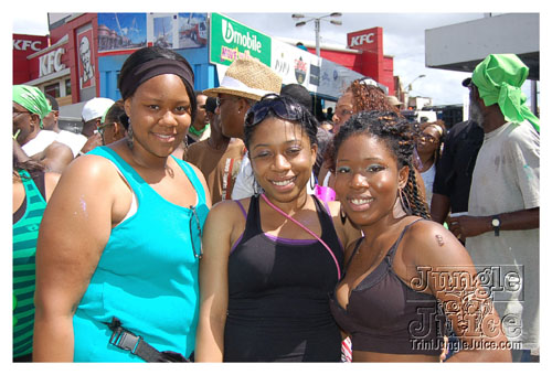 island_people_mon_mas_2009-008