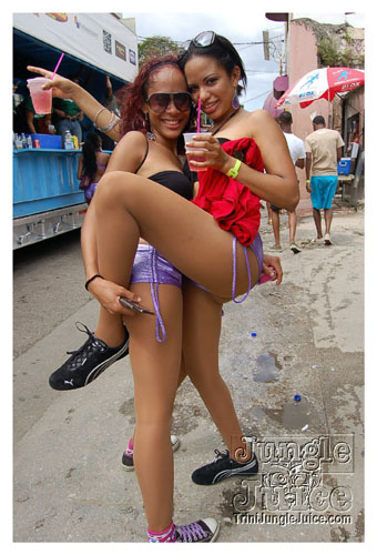 island_people_mon_mas_2009-016