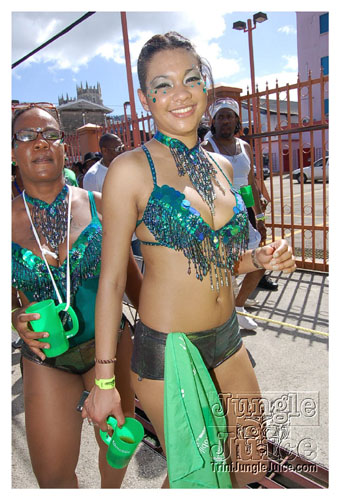 island_people_mon_mas_2009-034